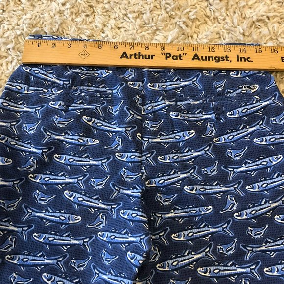 Vineyard Vines Performance Breaker Shorts Sz 30 Blue Trout Pattern - Picture 6 of 7